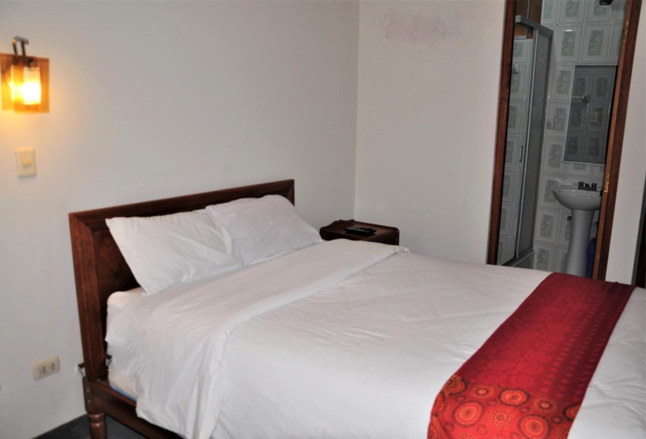 Cesar'S Hotel Peru 푸노 외부 사진